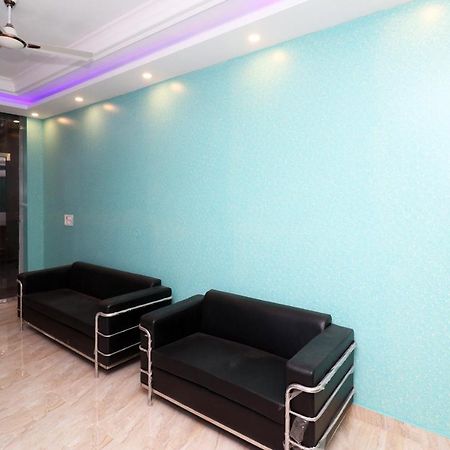 Oyo 25130 Hotel Royal Inn Nowe Delhi Zewnętrze zdjęcie
