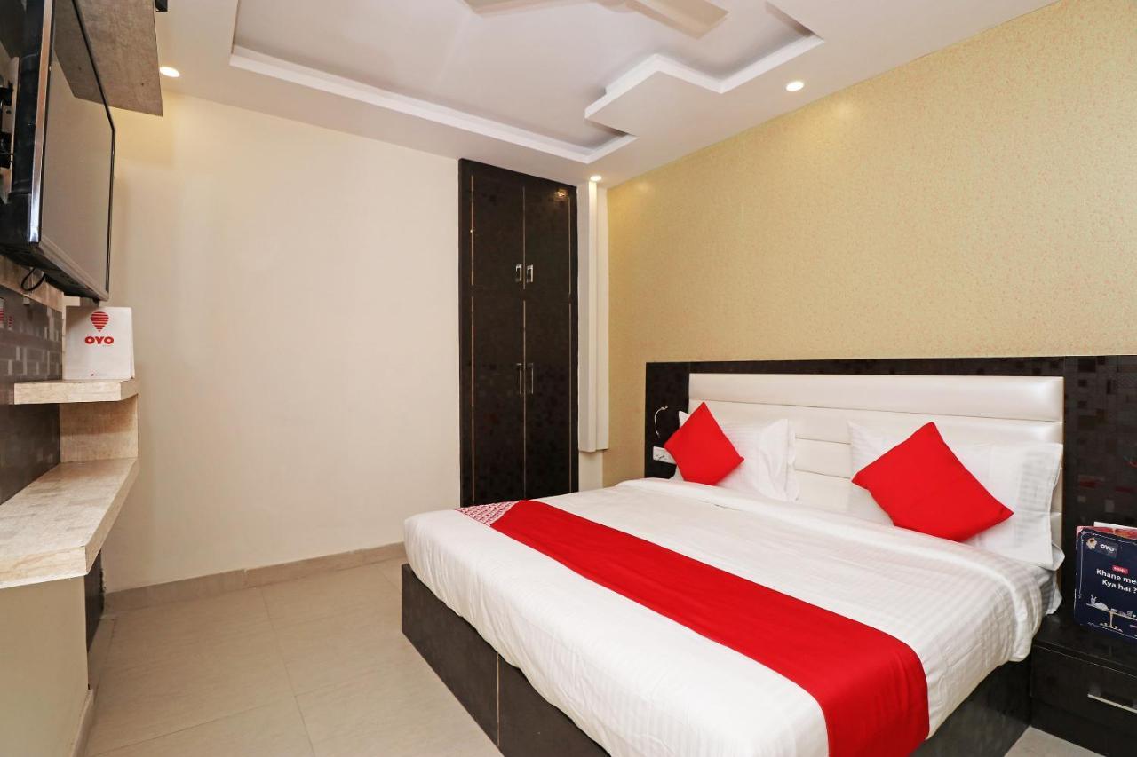 Oyo 25130 Hotel Royal Inn Nowe Delhi Zewnętrze zdjęcie