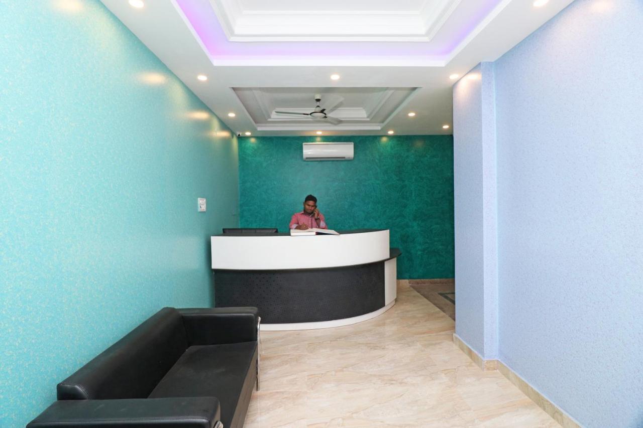 Oyo 25130 Hotel Royal Inn Nowe Delhi Zewnętrze zdjęcie