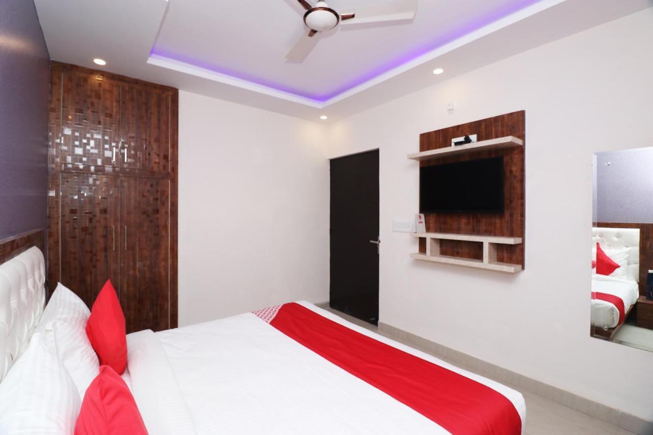 Oyo 25130 Hotel Royal Inn Nowe Delhi Zewnętrze zdjęcie