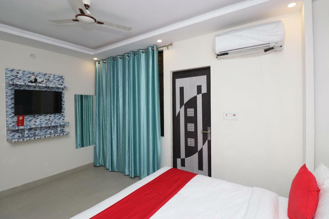 Oyo 25130 Hotel Royal Inn Nowe Delhi Zewnętrze zdjęcie